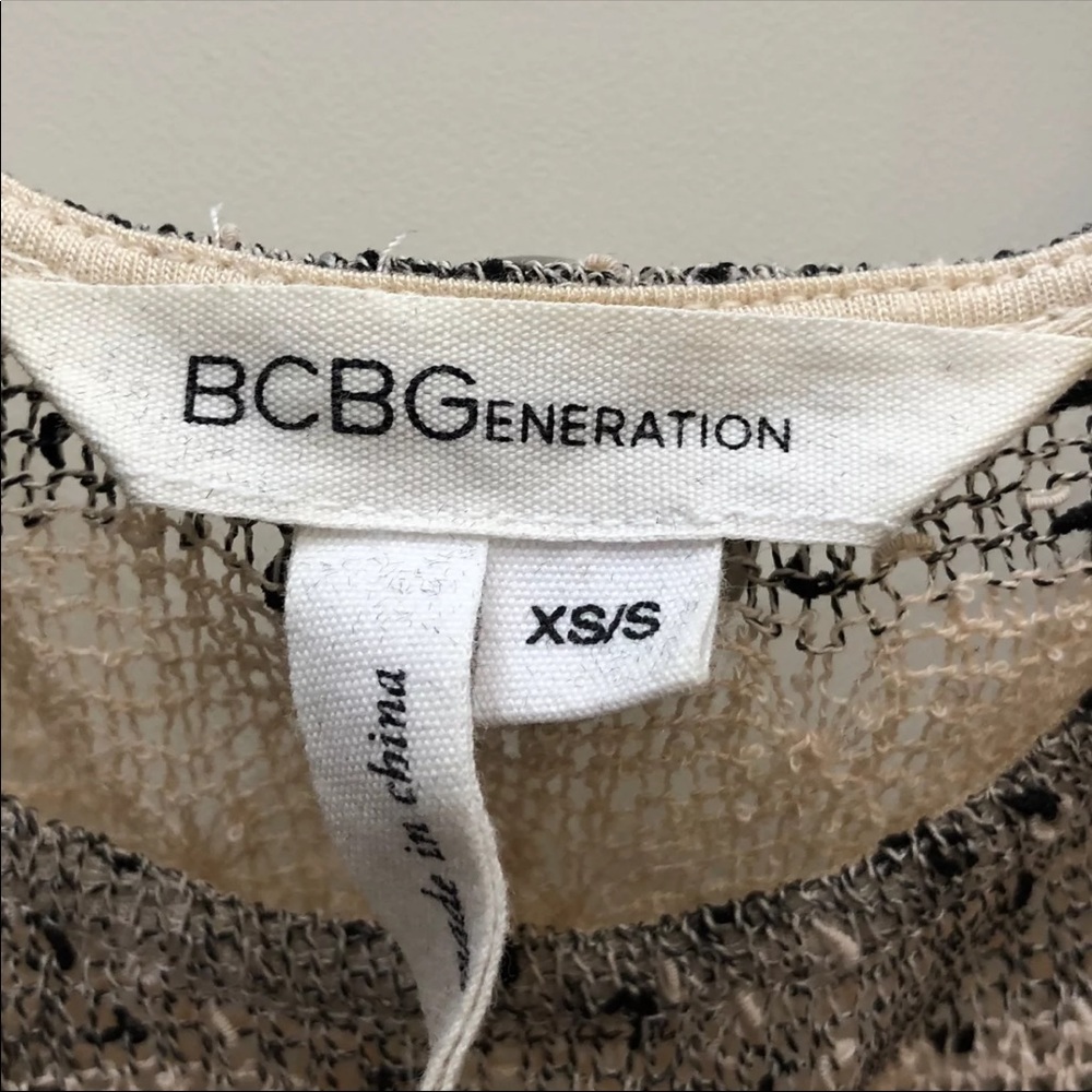 BCBG Top - Picture 2 of 3